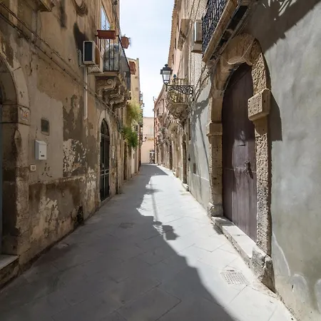 Hotiday Ortigia Opera 3*