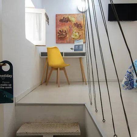 Pensión Hotiday Ortigia Opera Syracuse